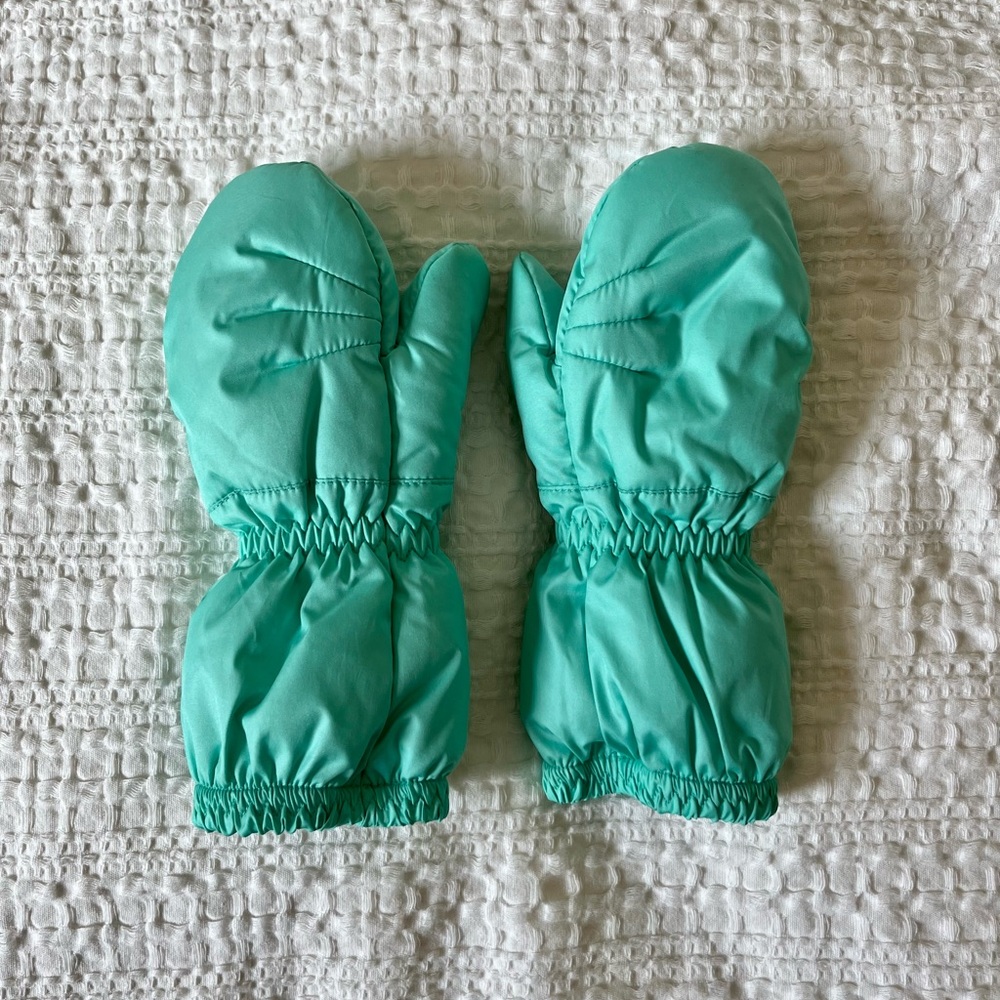 Patagonia baby puff mittens